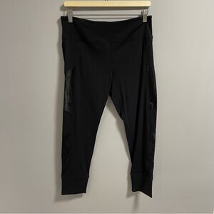 Zyia - Black Cuffed Mirage Hi-Rise 7/8 Leggings